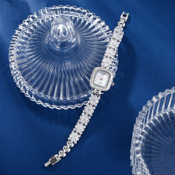 MJ8110 - Image 3