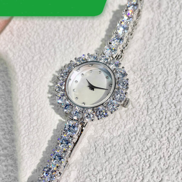 MJ8158 - Image 4