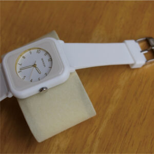 MQ3541-Plastic Quartz Analogue watch